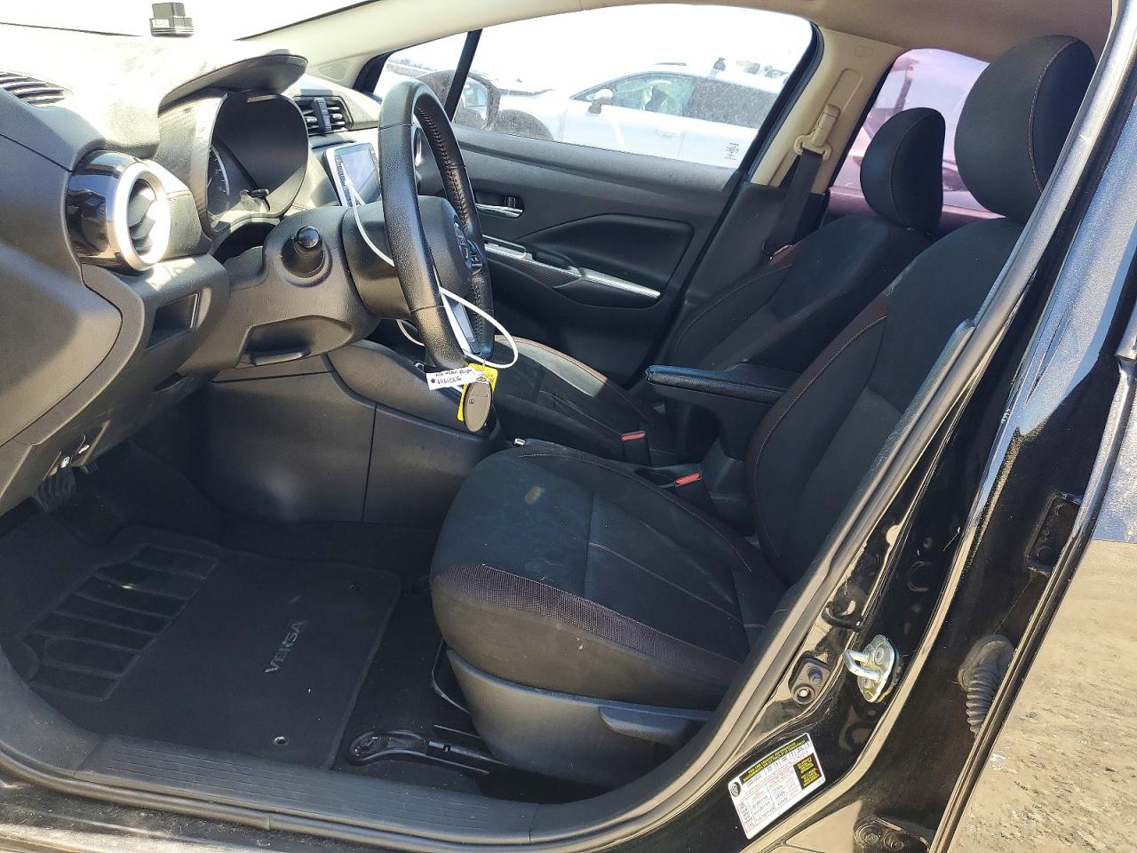 2020 NISSAN VERSA