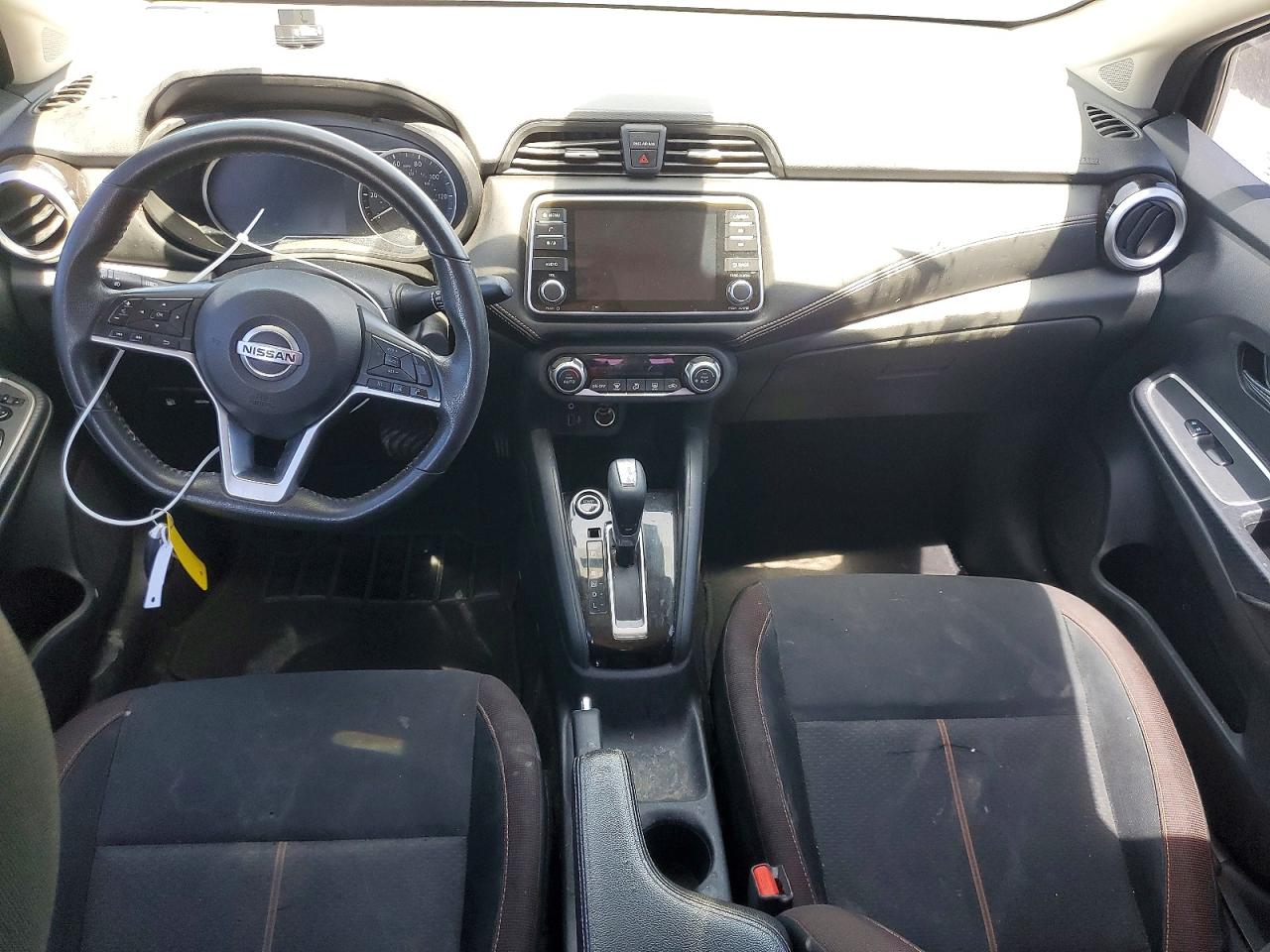 2020 NISSAN VERSA