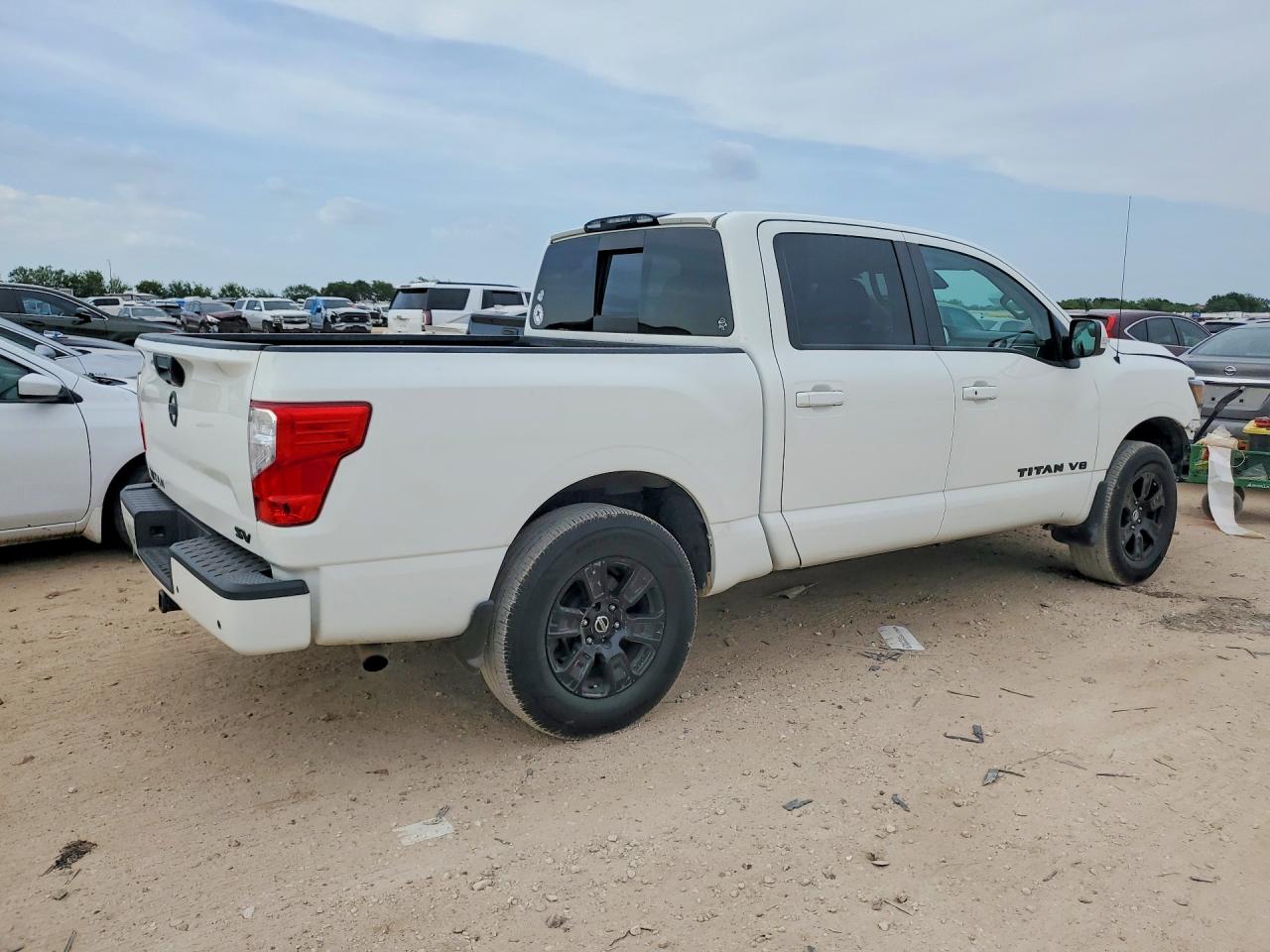 2020 NISSAN TITAN
