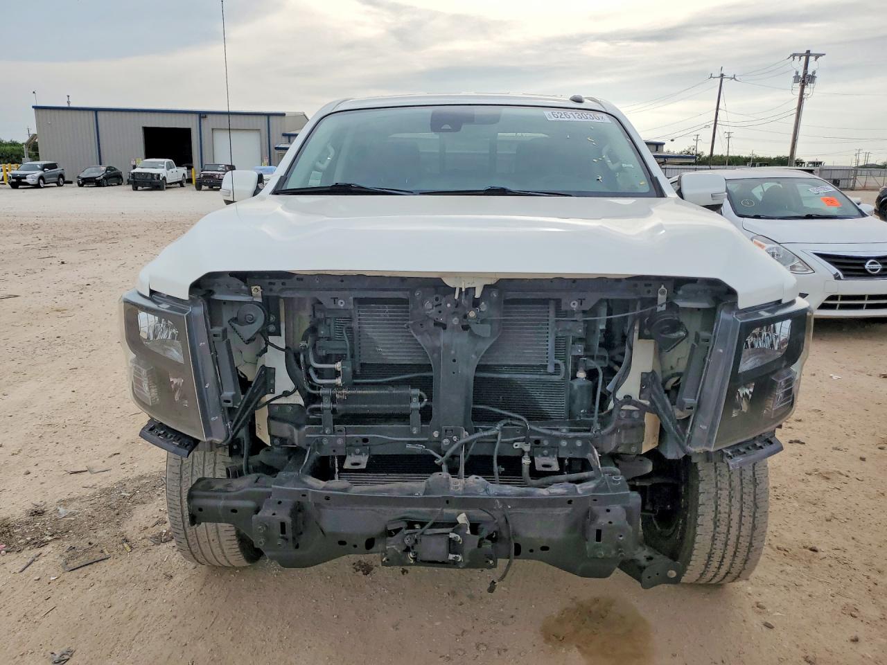 2020 NISSAN TITAN