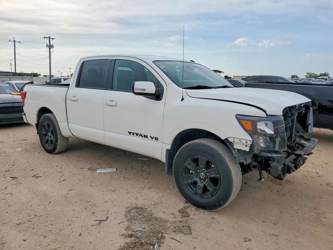 2020 NISSAN TITAN