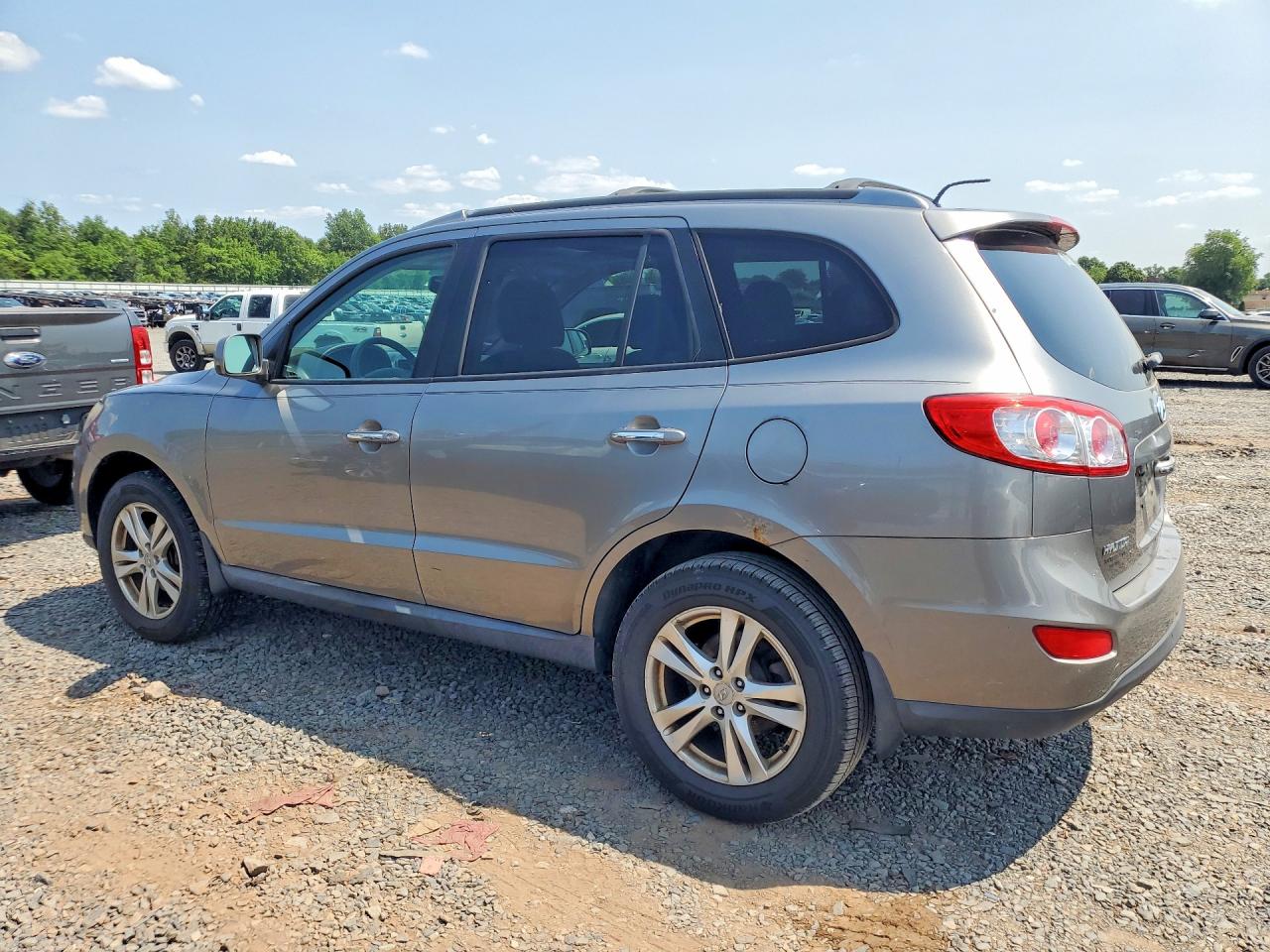 2011 HYUNDAI SANTA FE