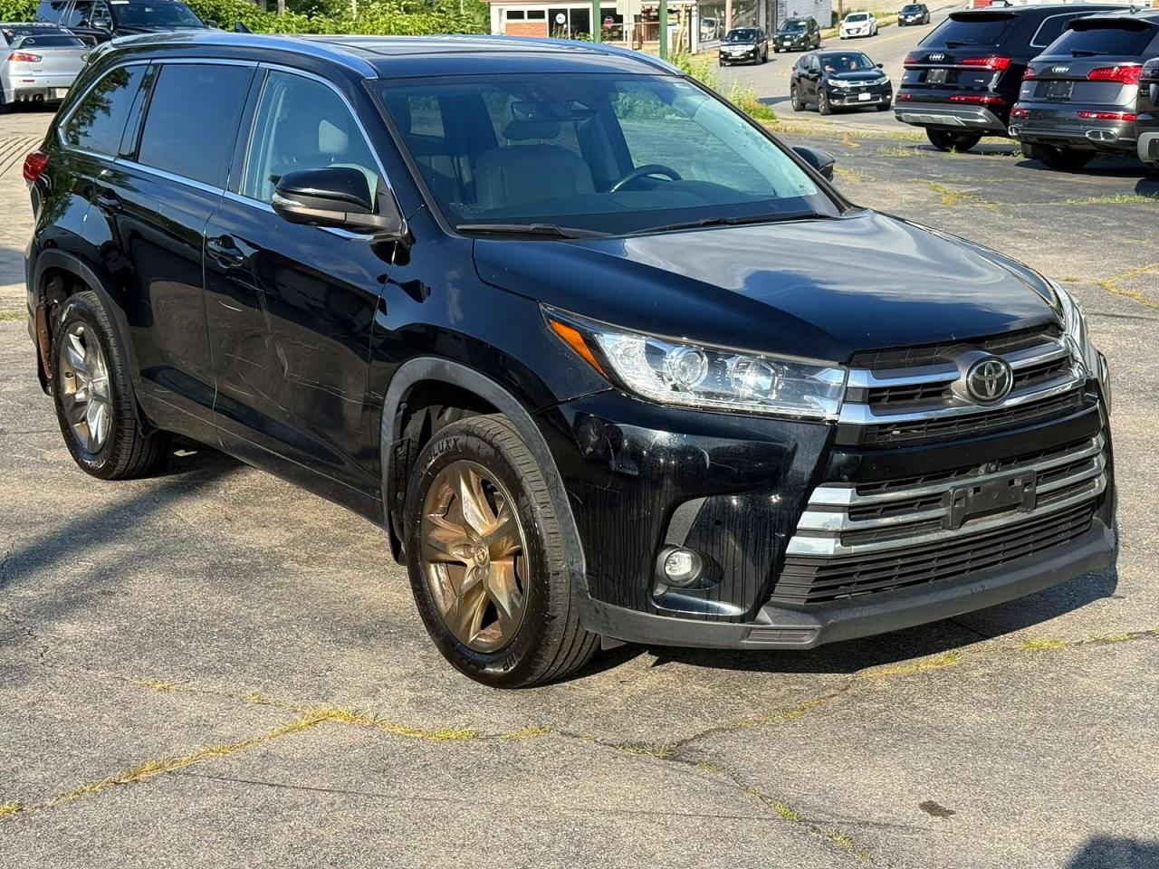 2019 TOYOTA HIGHLANDER