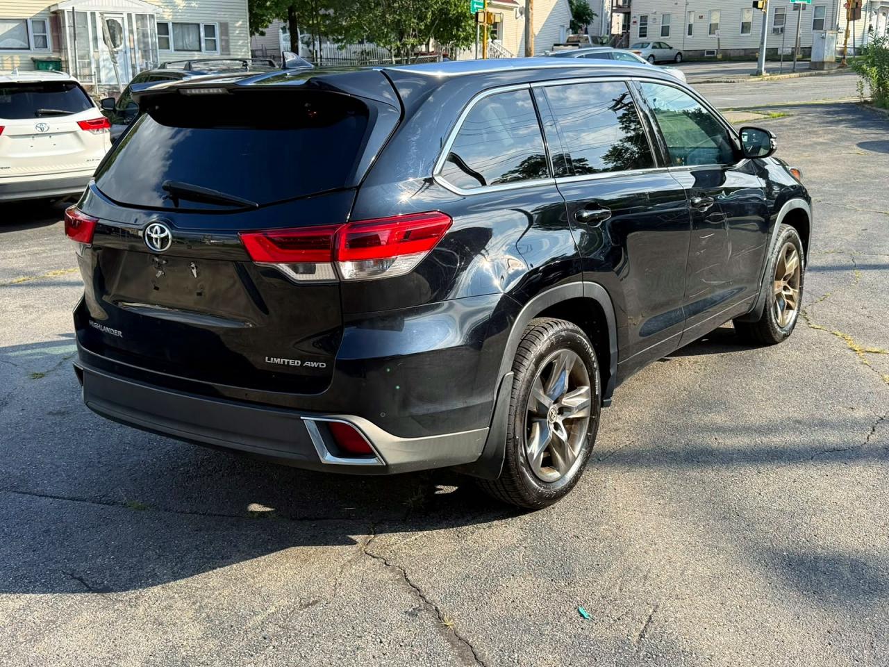 2019 TOYOTA HIGHLANDER