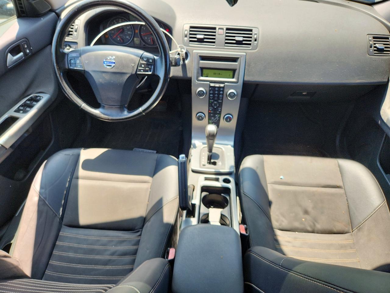 2009 VOLVO S40