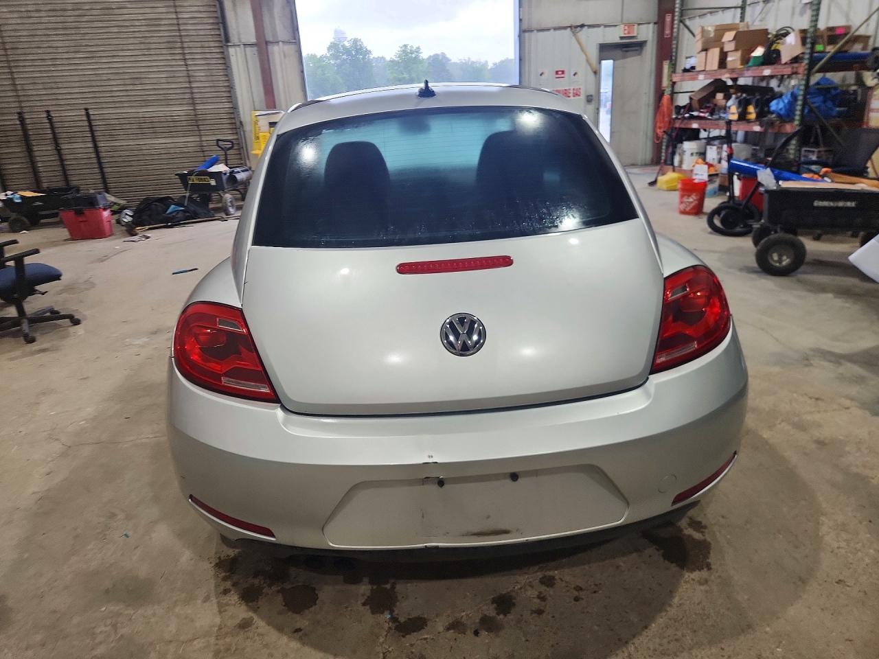 2015 VOLKSWAGEN BEETLE