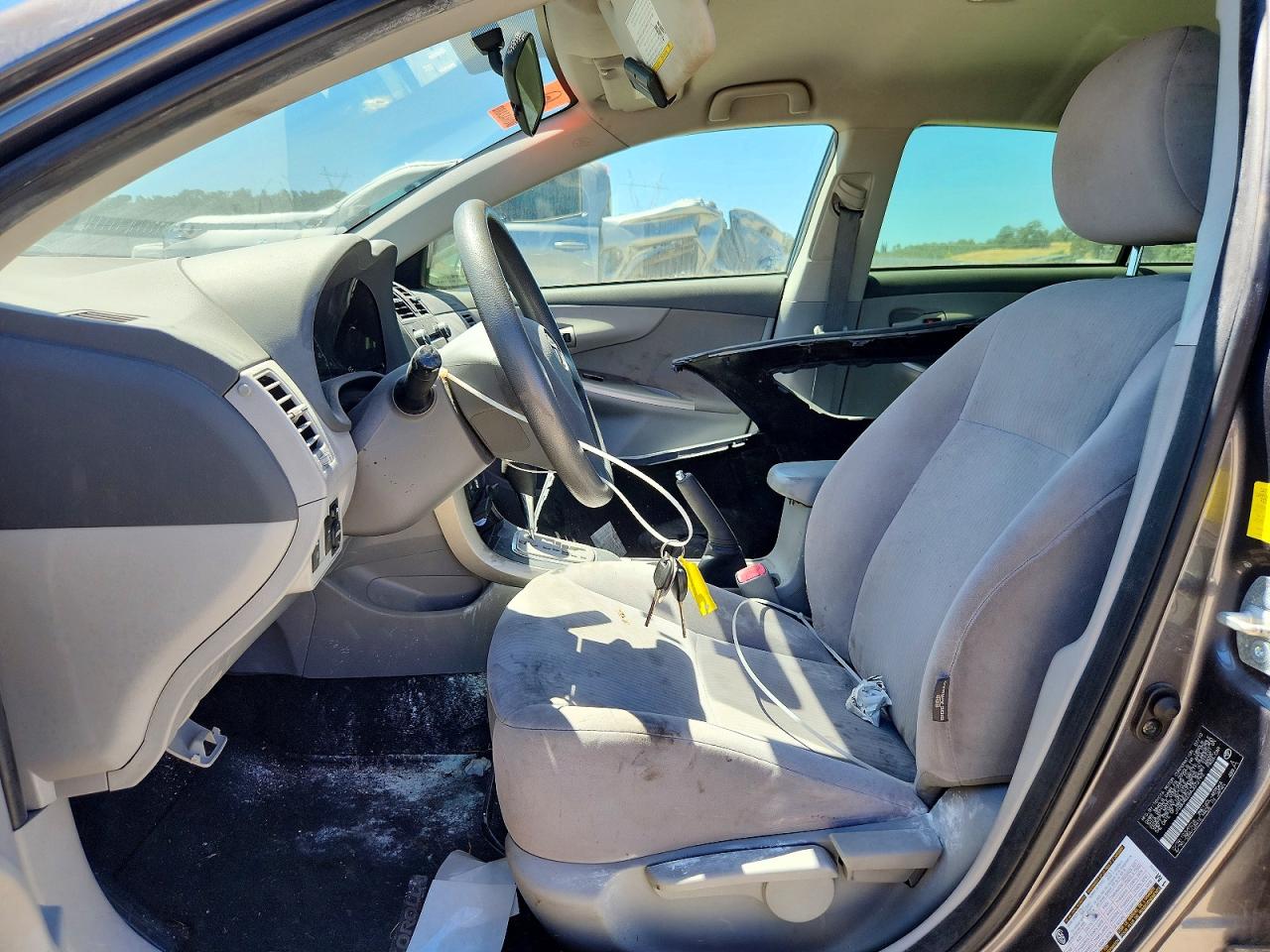 2010 TOYOTA COROLLA
