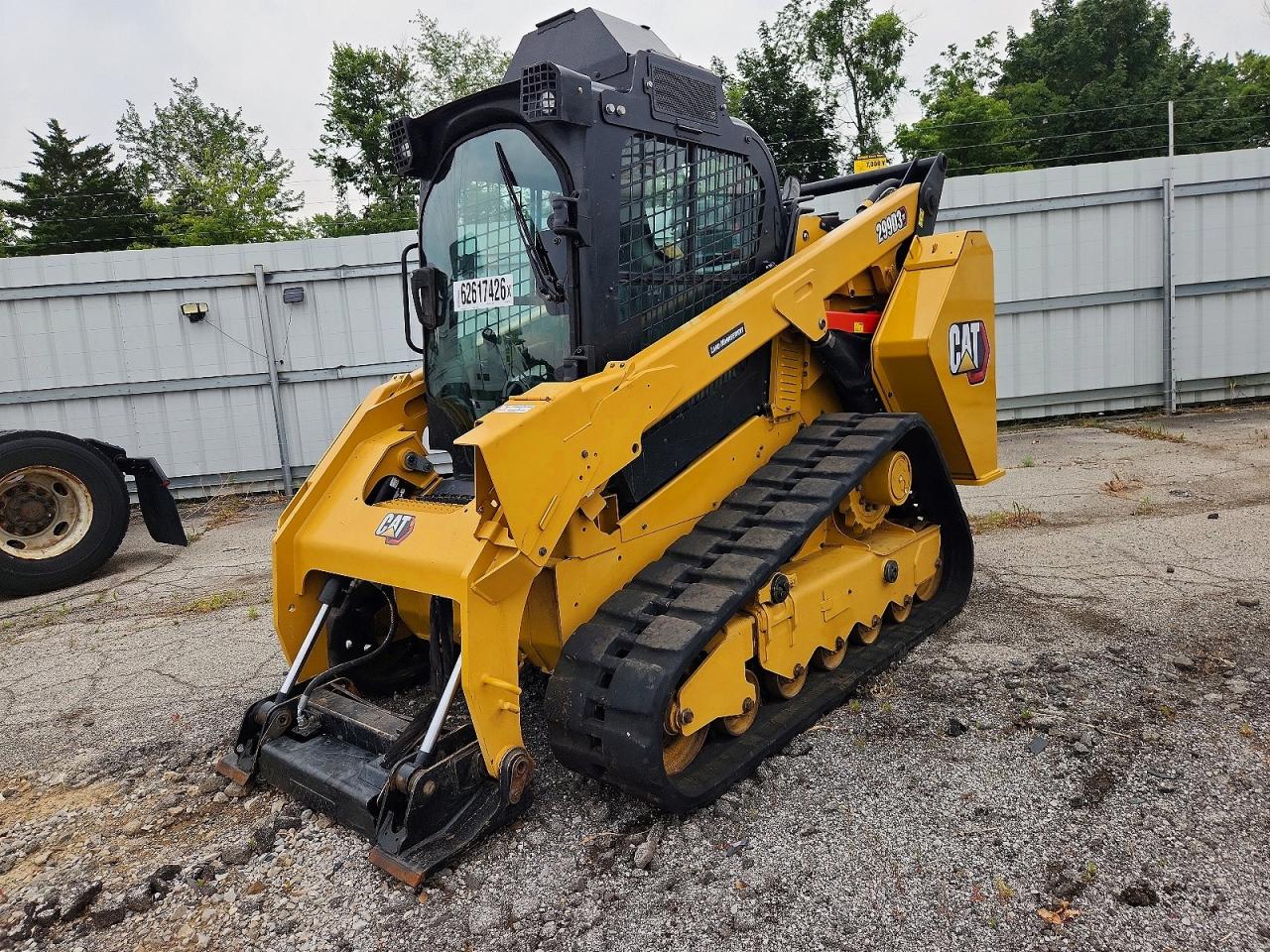 2025 CAT CONSTRUCTI