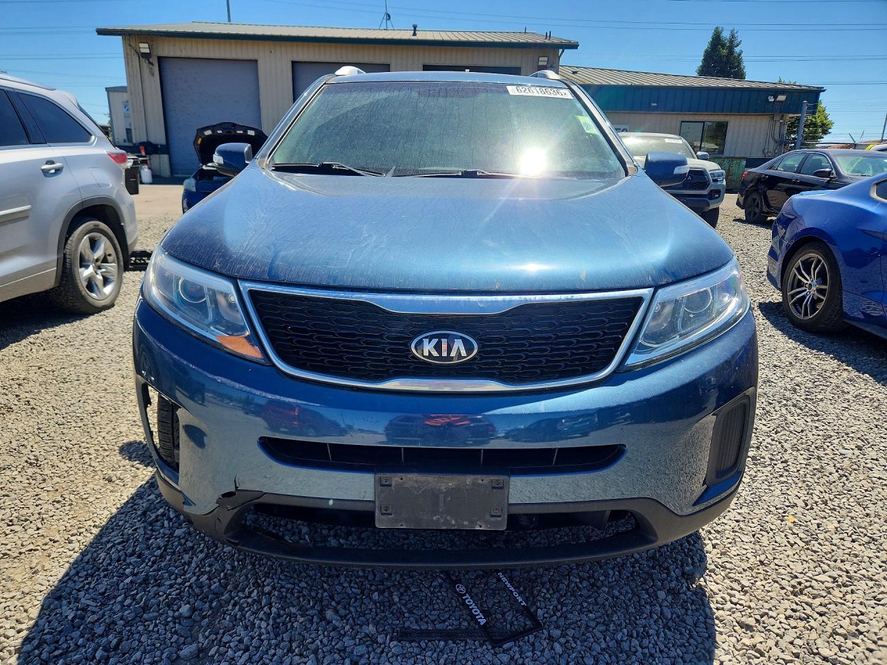 2015 KIA SORENTO