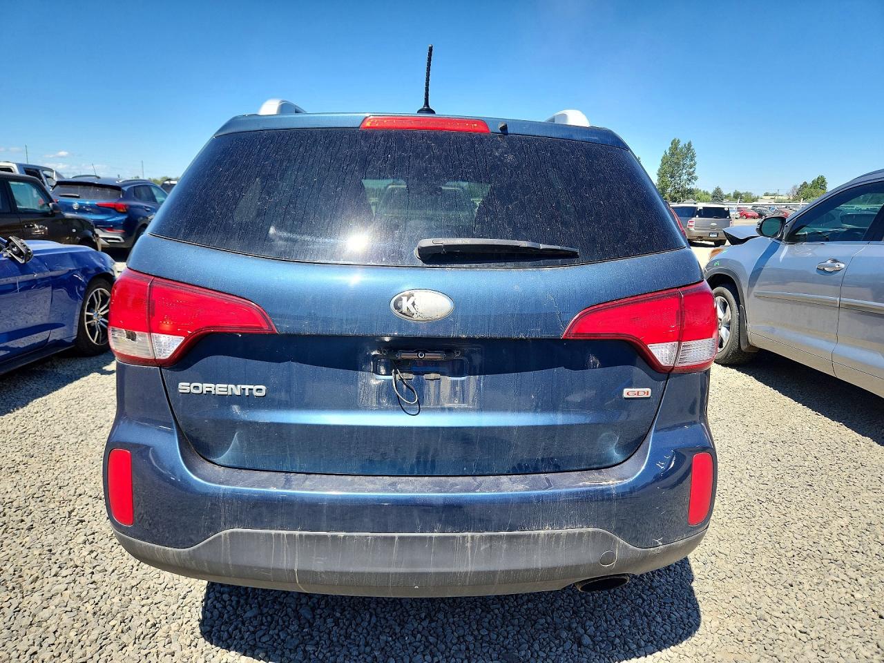 2015 KIA SORENTO