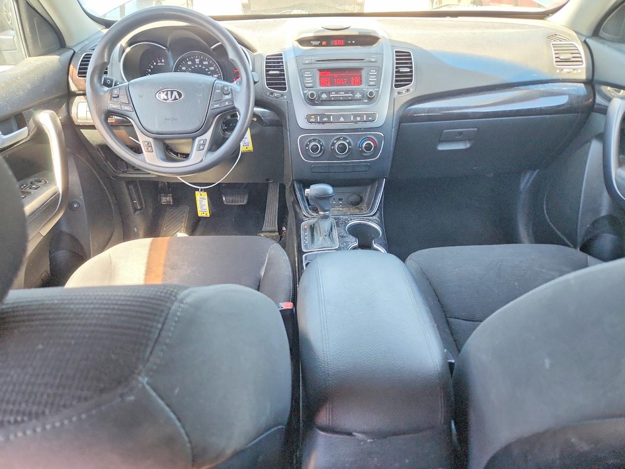 2015 KIA SORENTO
