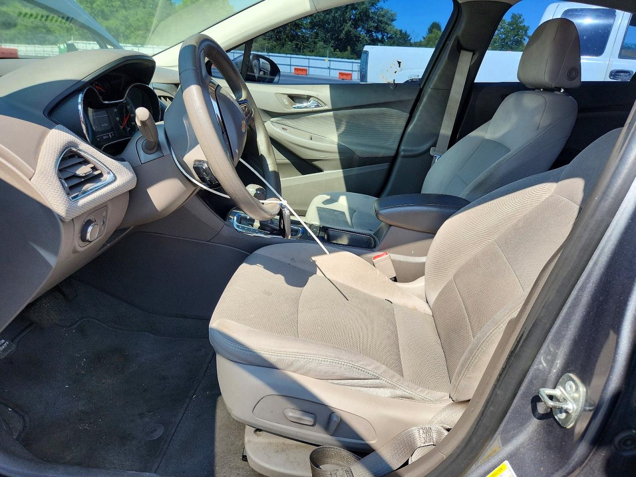 2018 CHEVROLET CRUZE