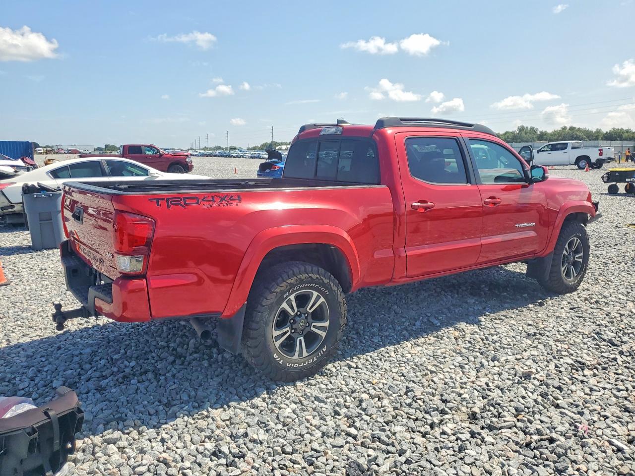 2016 TOYOTA TACOMA