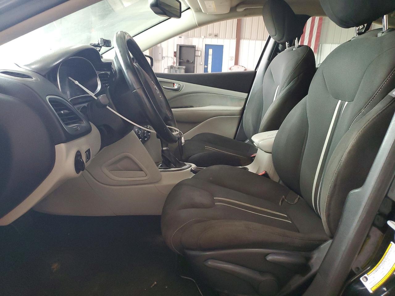 2013 DODGE DART