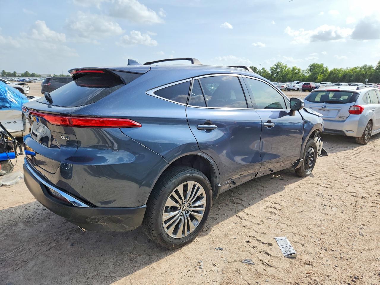 2024 TOYOTA VENZA