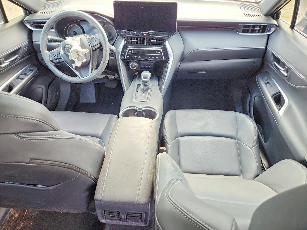2024 TOYOTA VENZA