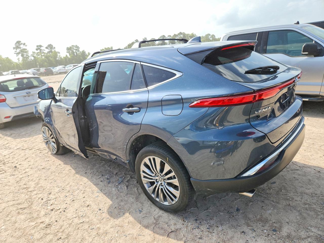 2024 TOYOTA VENZA