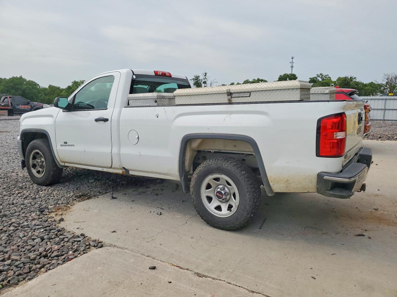 2016 GMC SIERRA