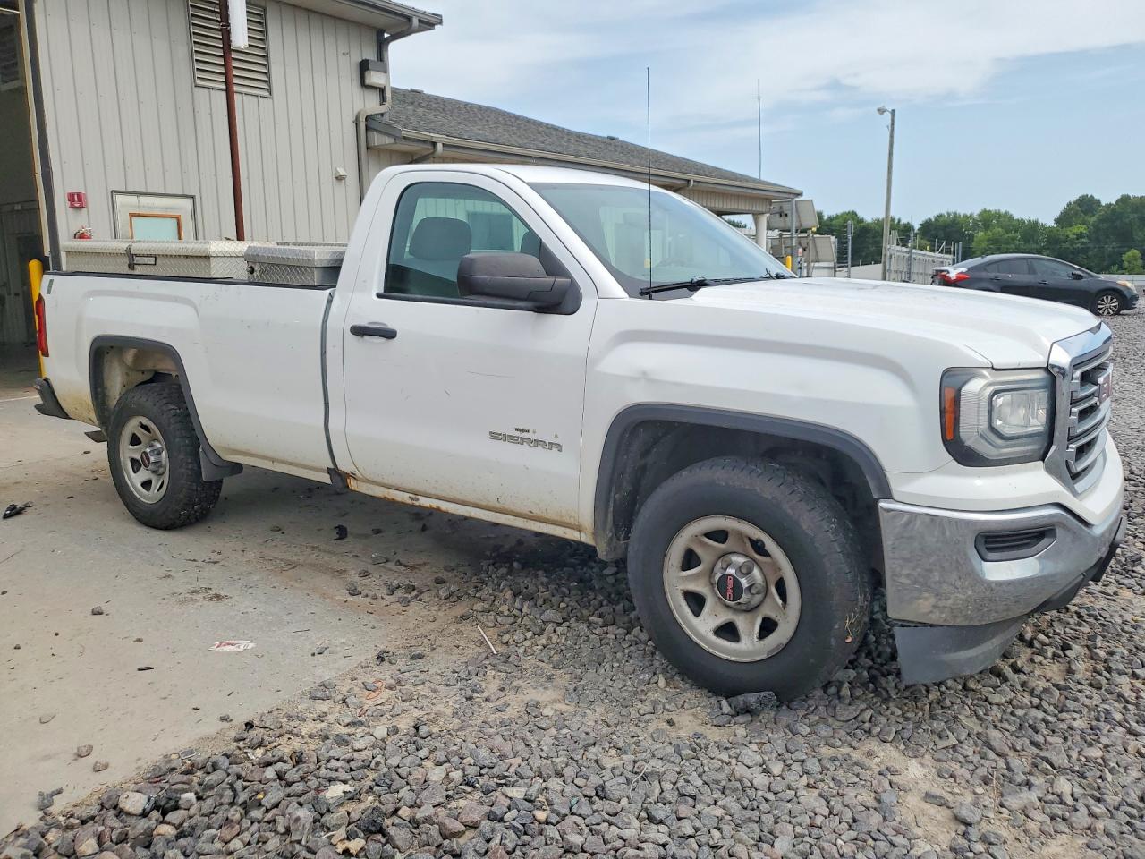 2016 GMC SIERRA
