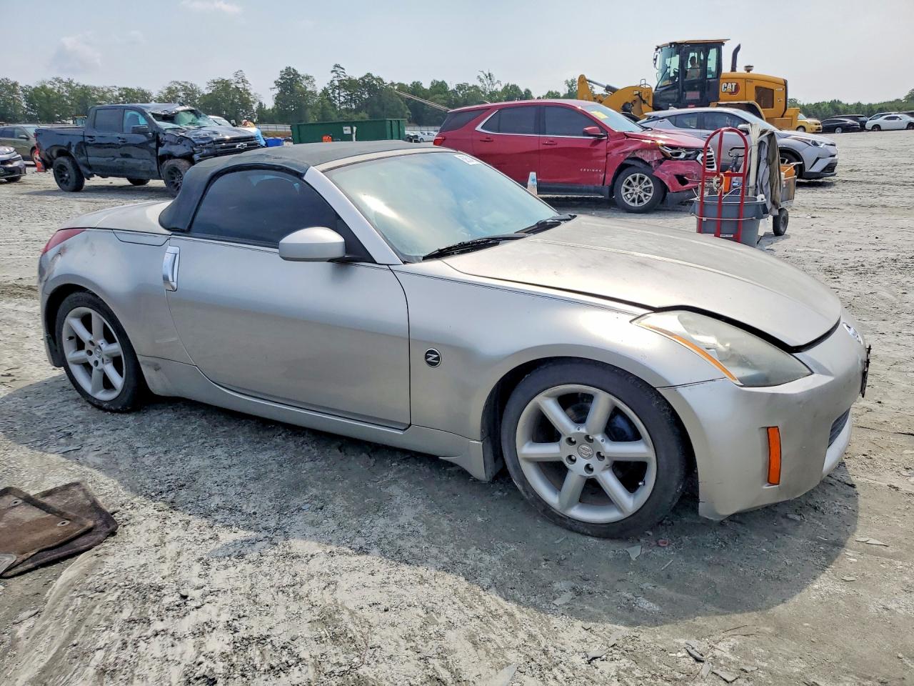 2004 NISSAN 350Z