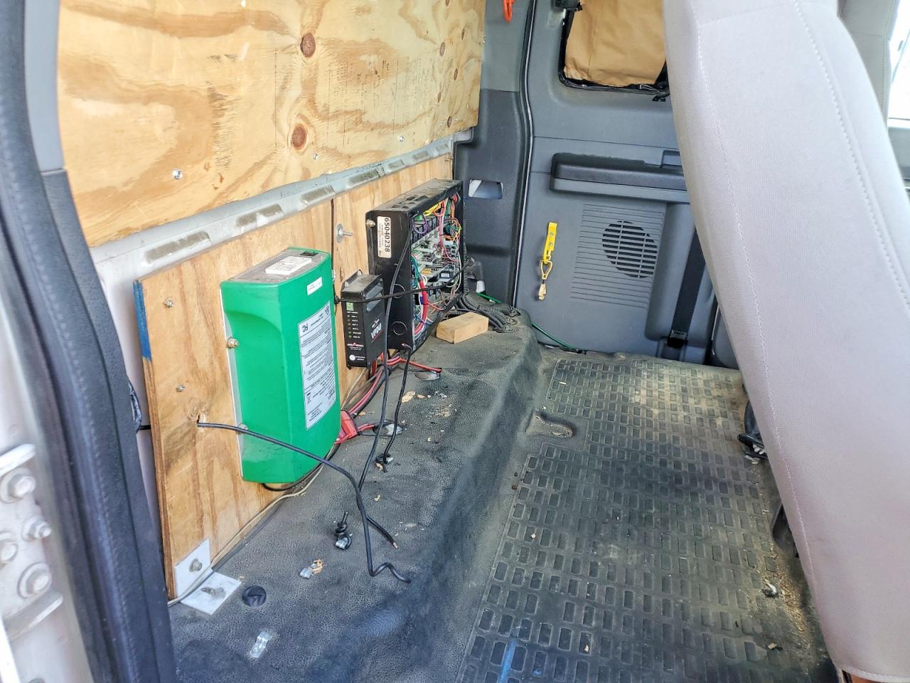 2012 FORD F750
