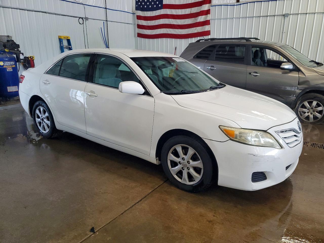 2010 TOYOTA CAMRY