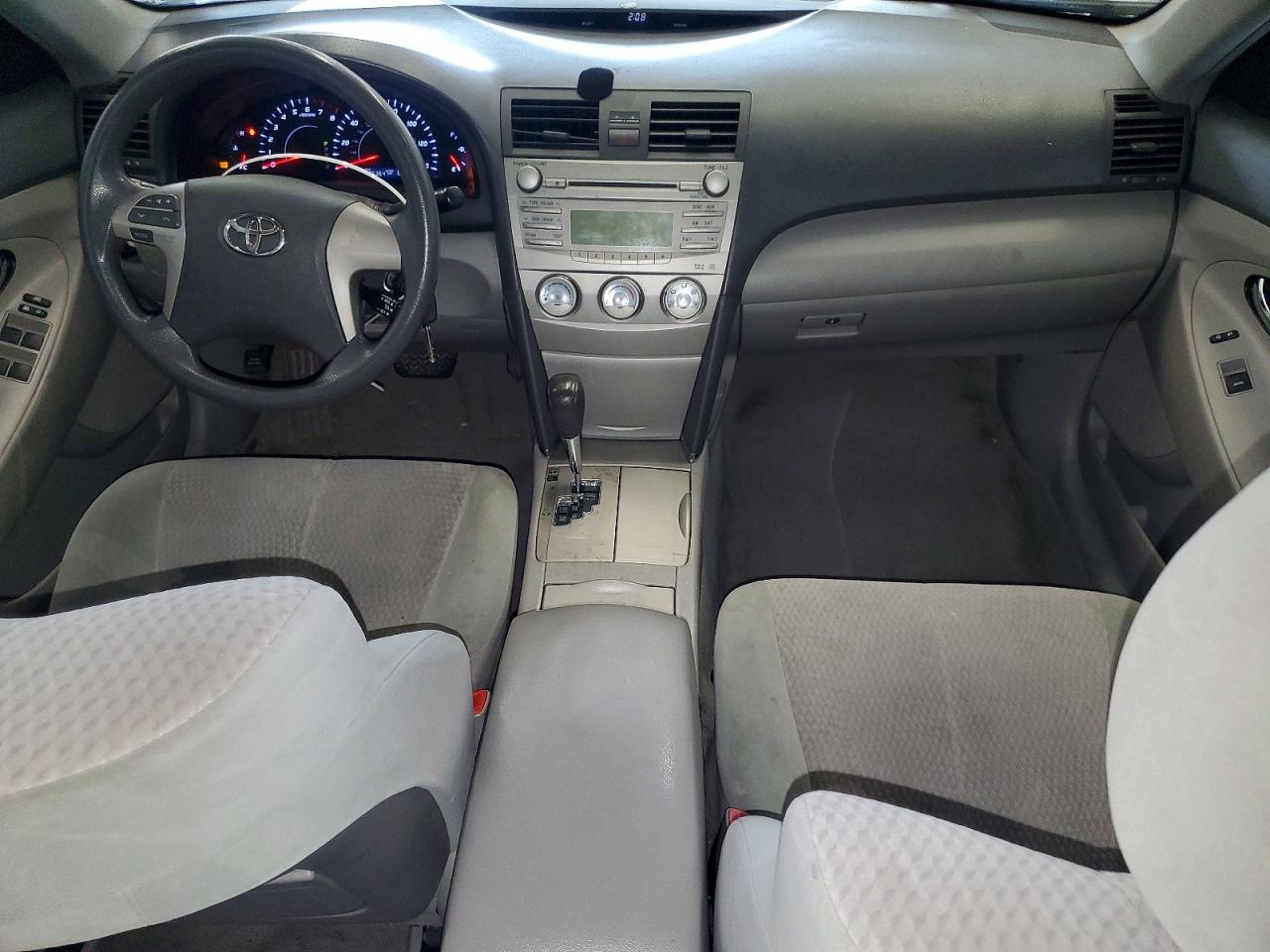 2010 TOYOTA CAMRY