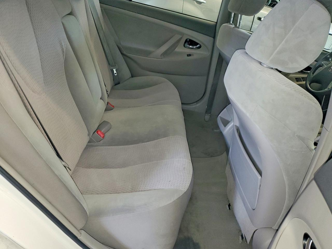 2010 TOYOTA CAMRY