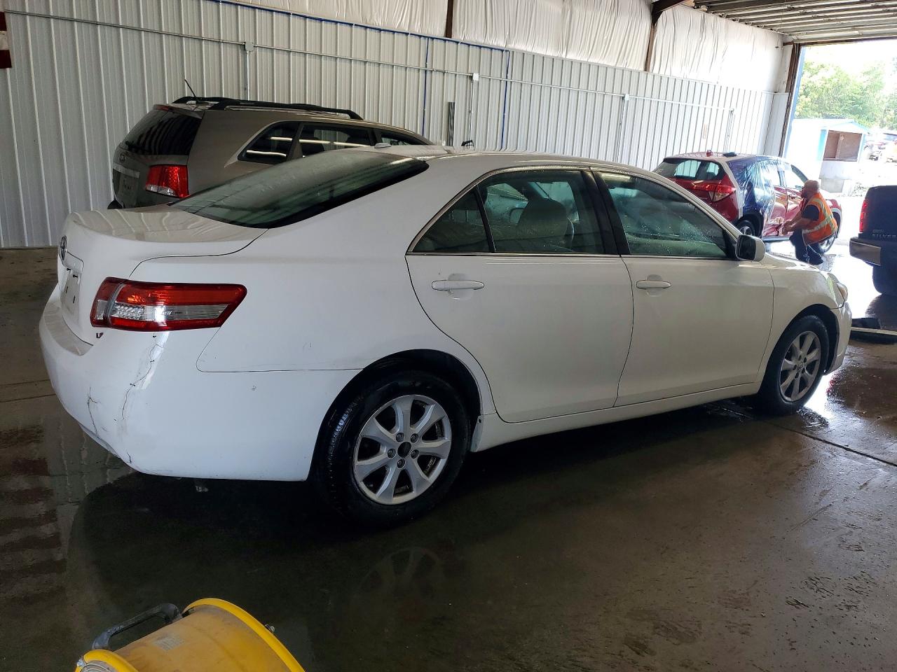 2010 TOYOTA CAMRY
