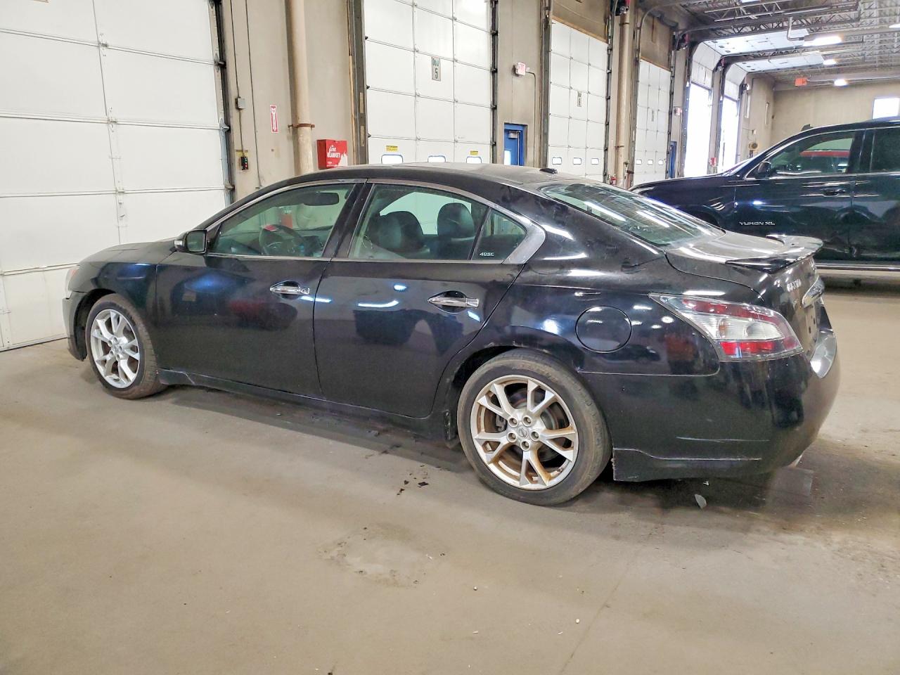 2012 NISSAN MAXIMA