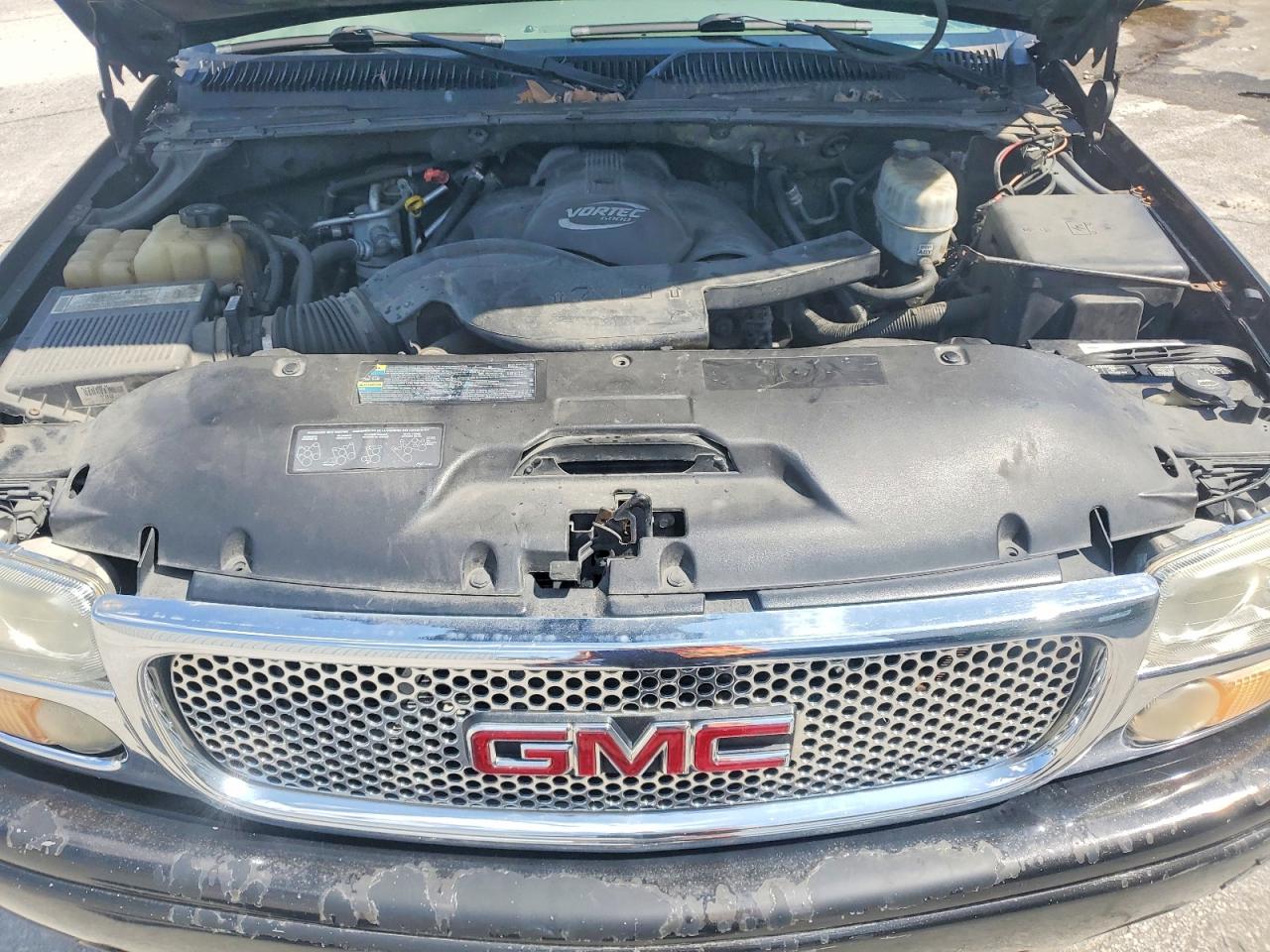 2005 GMC YUKON