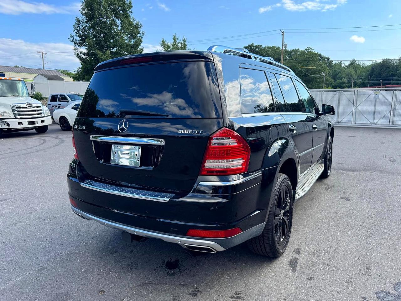 2012 MERCEDES-BENZ GL-CLASS
