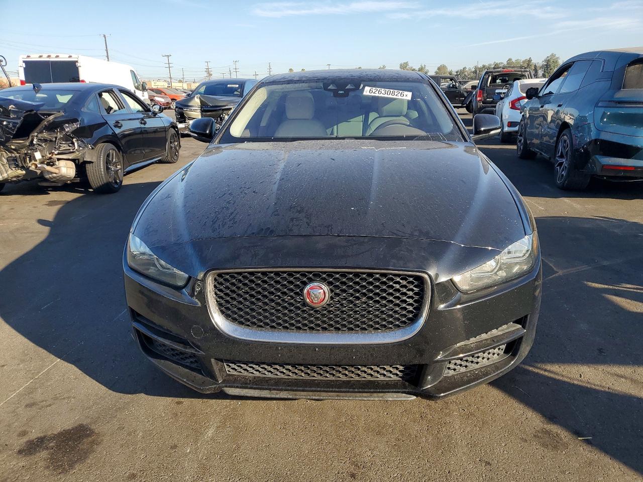 2017 JAGUAR XE