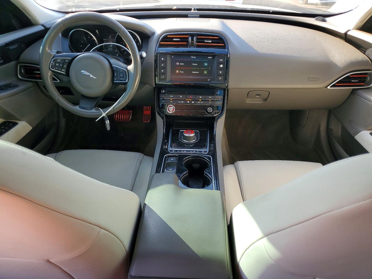 2017 JAGUAR XE