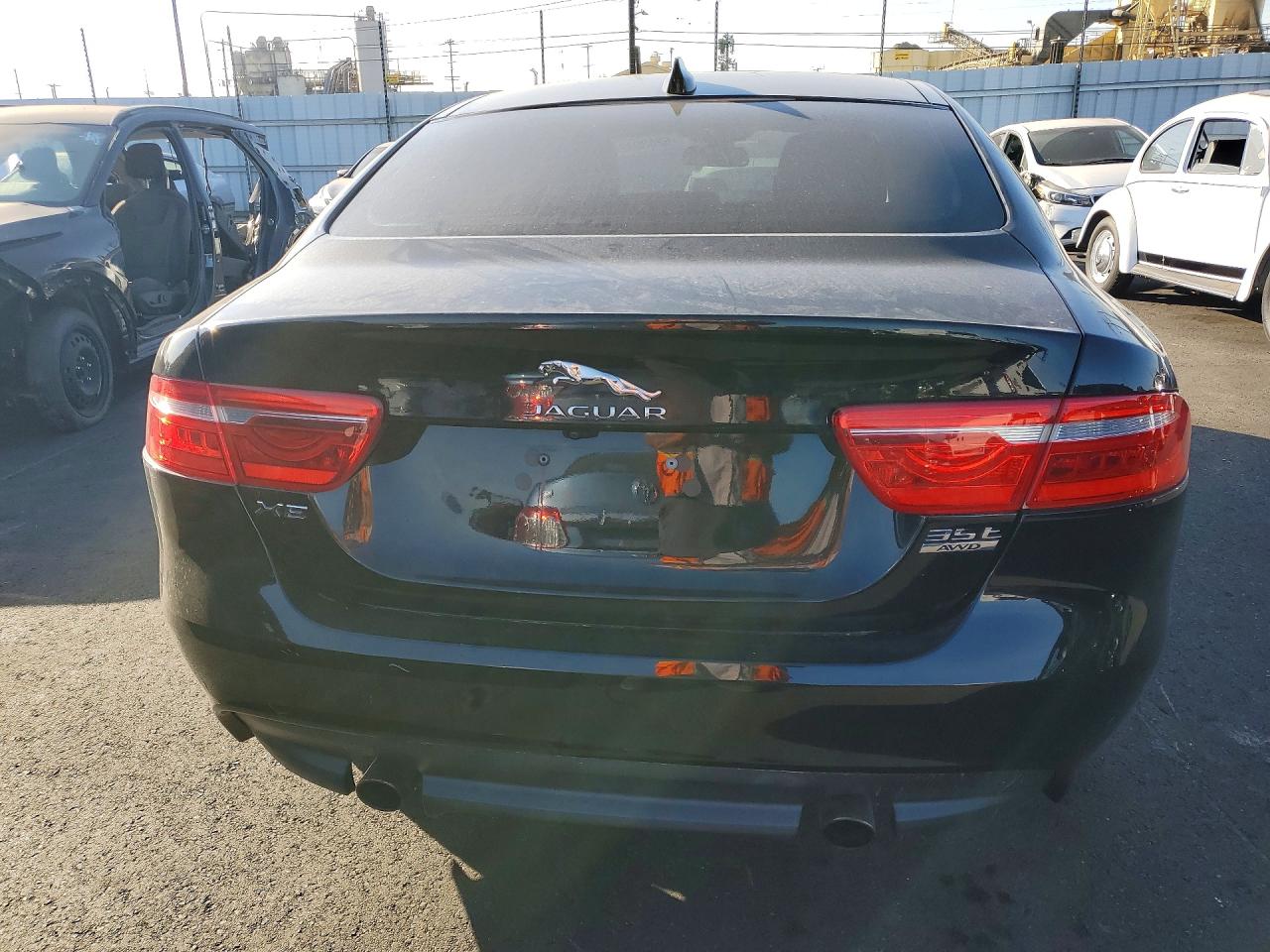 2017 JAGUAR XE