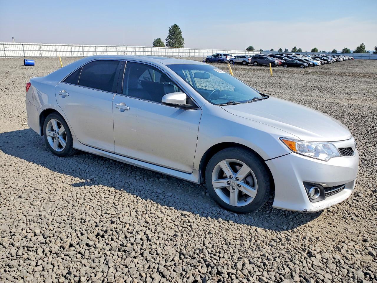 2013 TOYOTA CAMRY