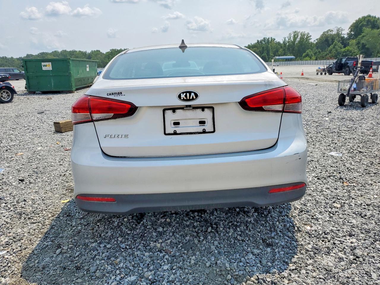 2017 KIA FORTE
