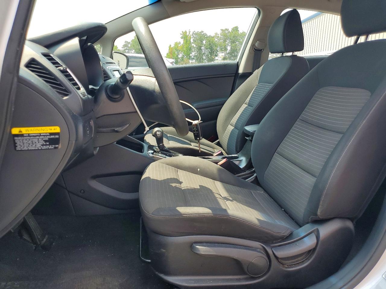 2017 KIA FORTE