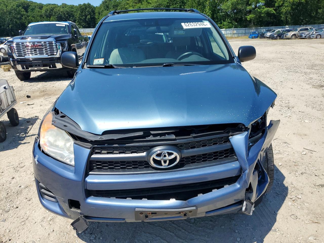 2011 TOYOTA RAV4