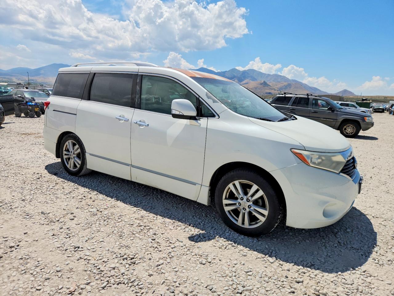 2012 NISSAN QUEST