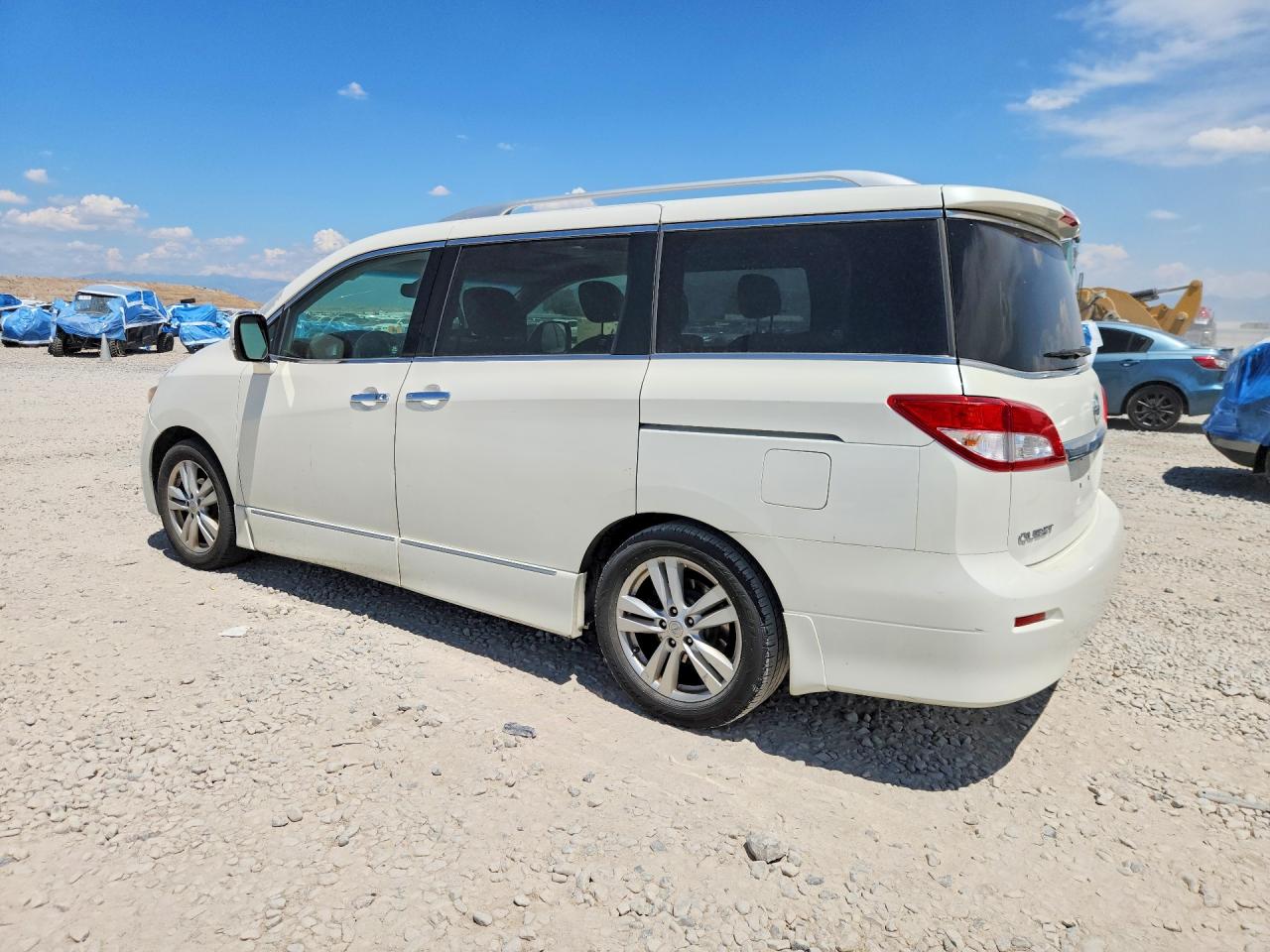 2012 NISSAN QUEST
