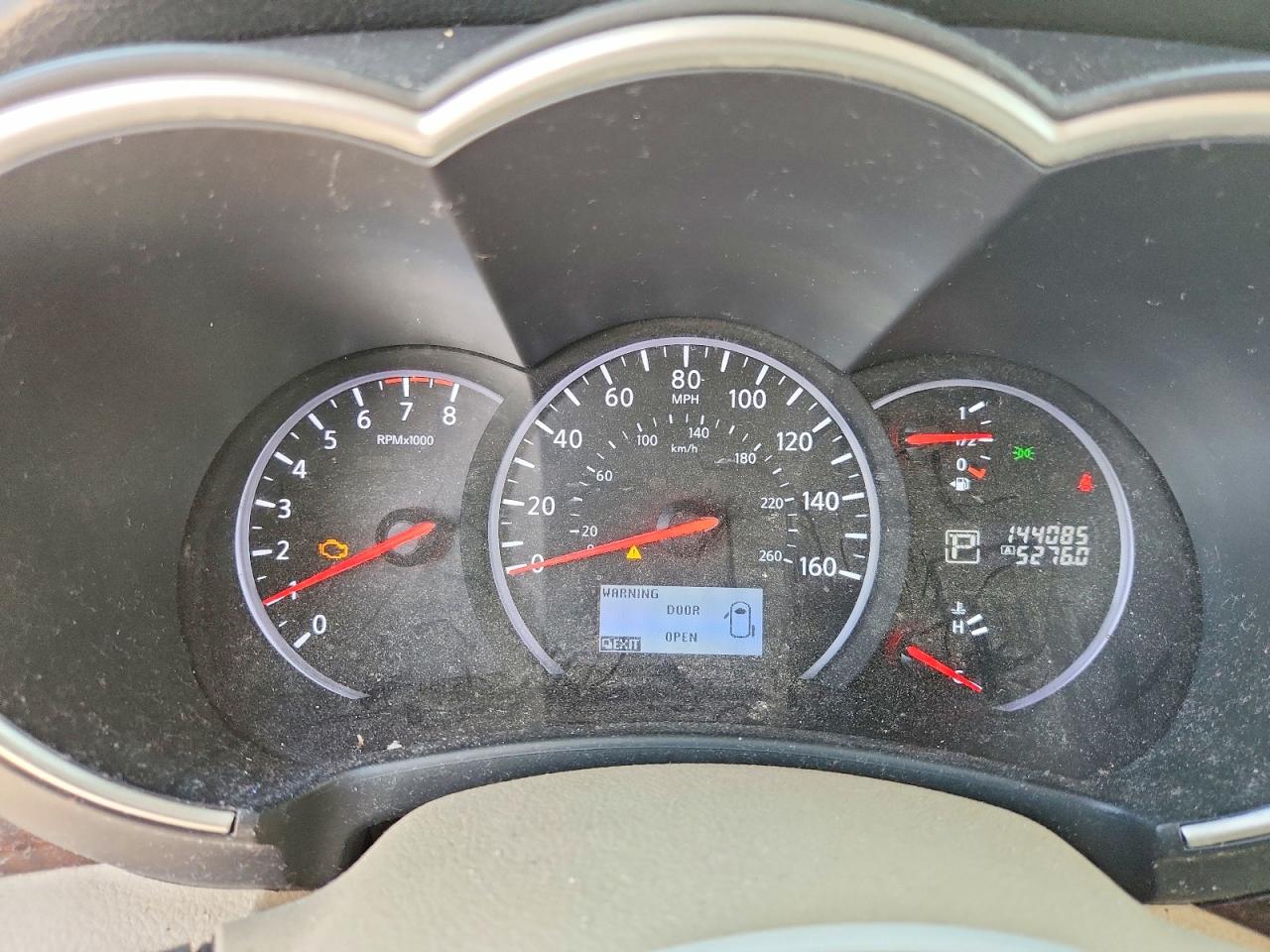 2012 NISSAN QUEST
