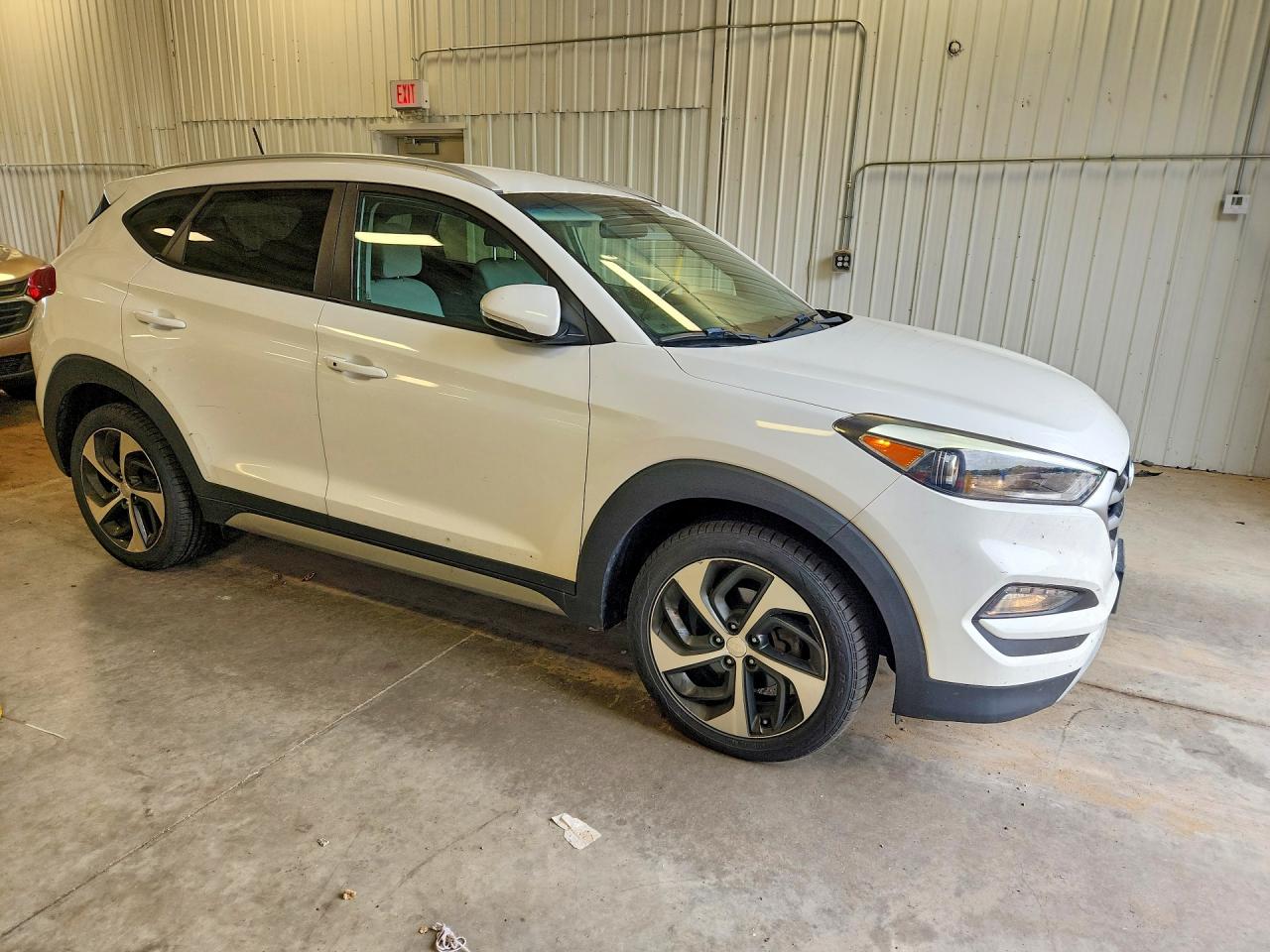 2017 HYUNDAI TUCSON