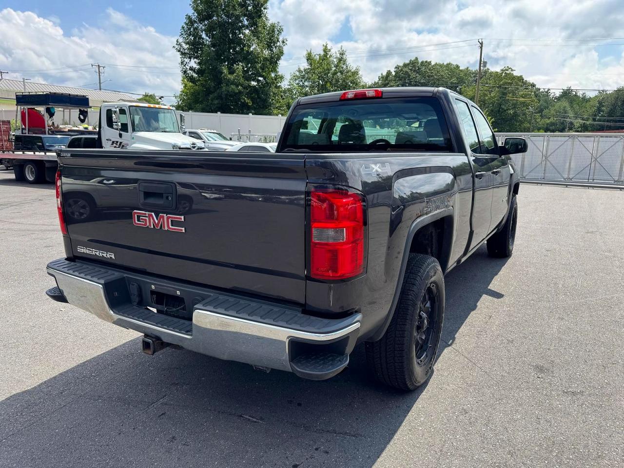 2015 GMC SIERRA