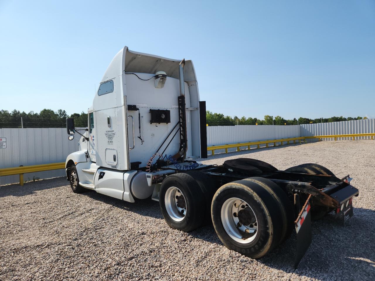 2013 KENWORTH T660