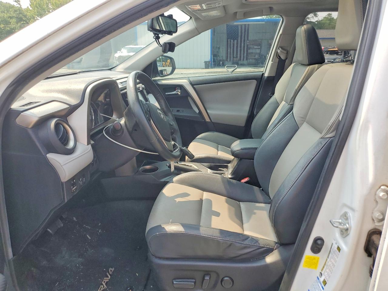 2015 TOYOTA RAV4