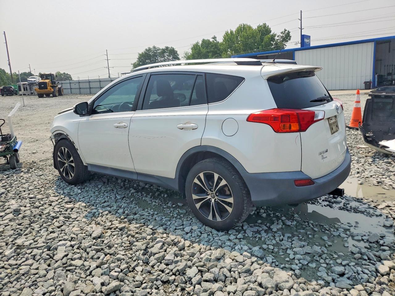 2015 TOYOTA RAV4