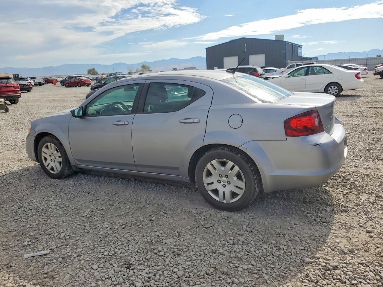 2013 DODGE AVENGER