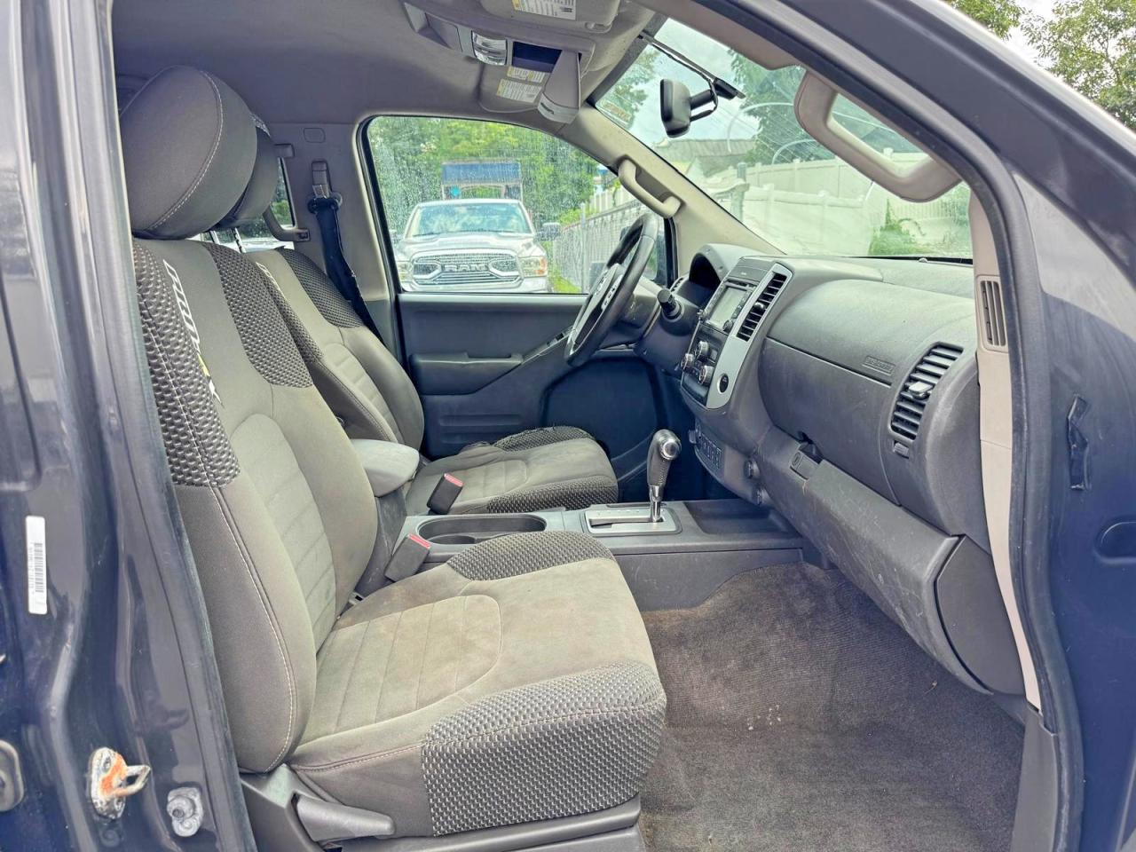 2015 NISSAN FRONTIER
