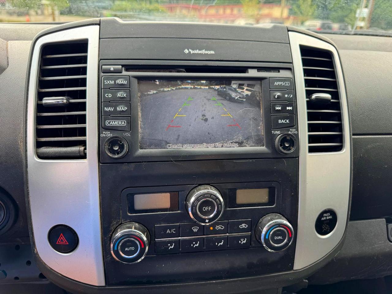 2015 NISSAN FRONTIER